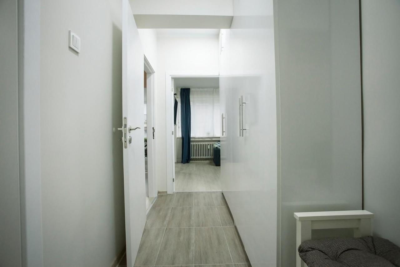 Landmark Apartment Sofia Bagian luar foto